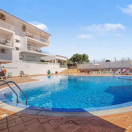 Luminoso T2 Em Piscina Cabacos